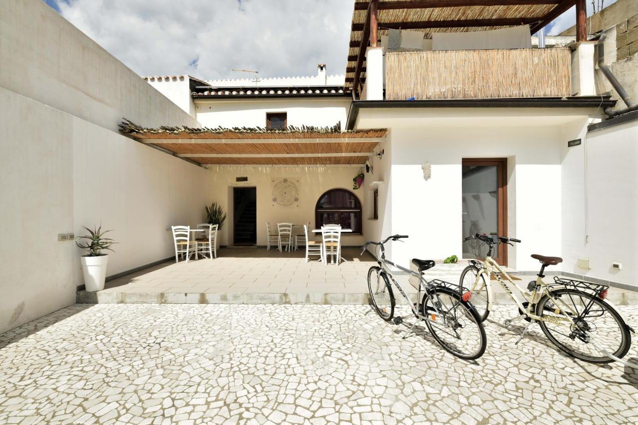 Al Vicoletto - Genuine Hospitality Tortolì Exterior foto